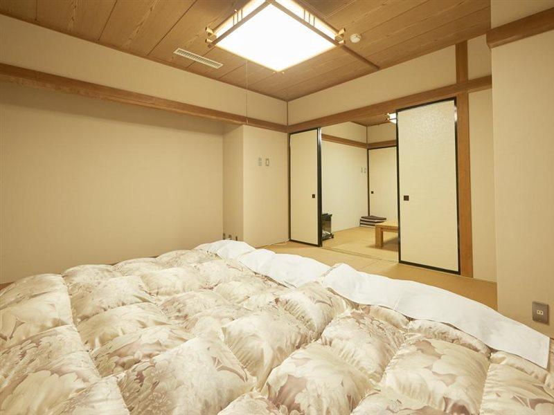 Select Inn Iwaki Ekimae Buitenkant foto