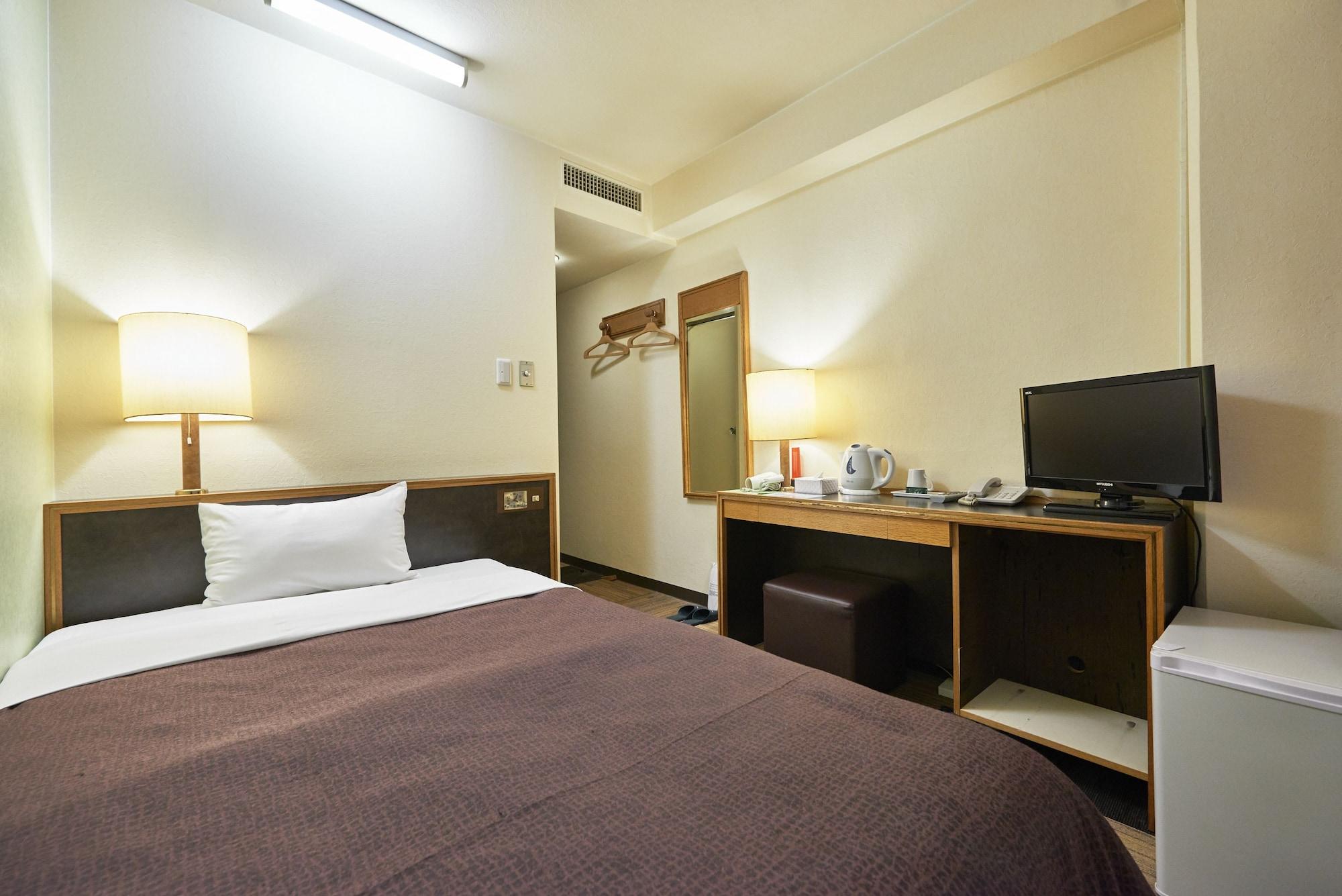 Select Inn Iwaki Ekimae Buitenkant foto