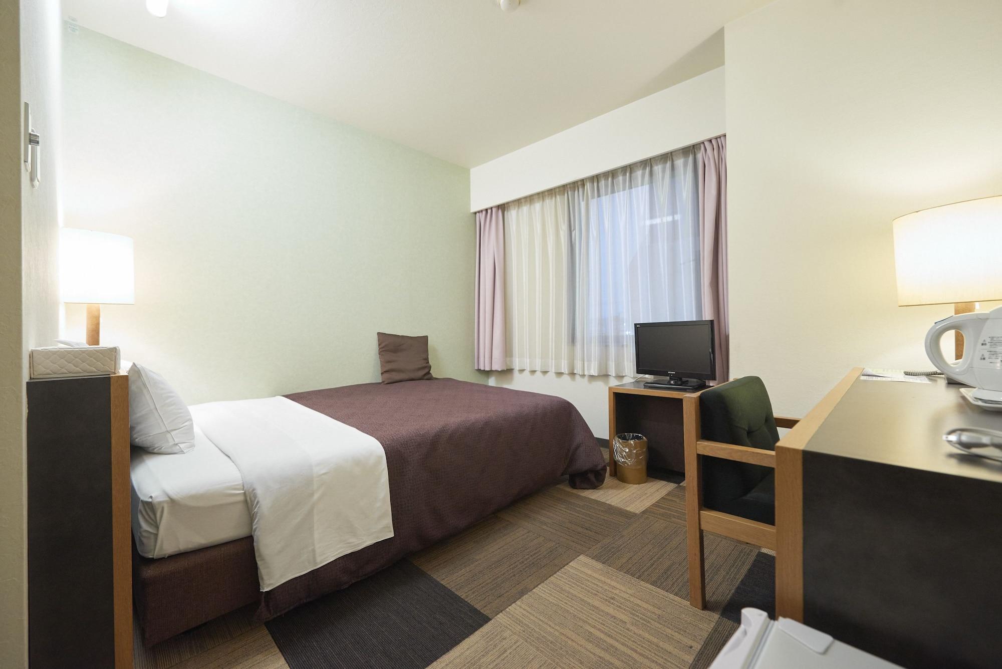 Select Inn Iwaki Ekimae Buitenkant foto