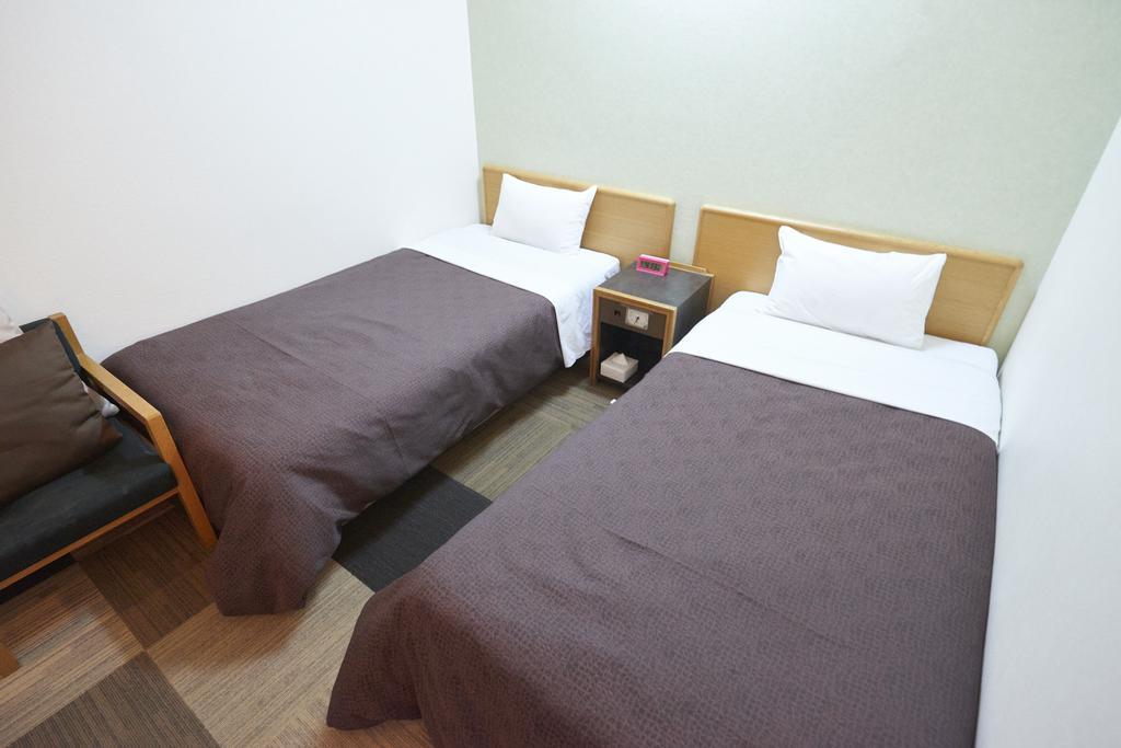 Select Inn Iwaki Ekimae Buitenkant foto