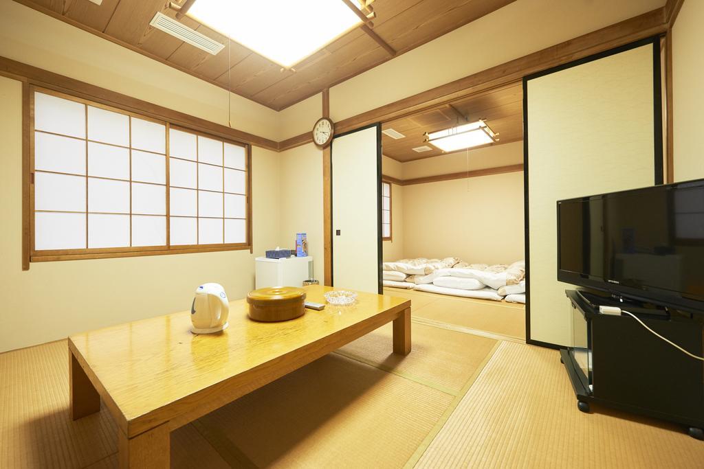 Select Inn Iwaki Ekimae Buitenkant foto